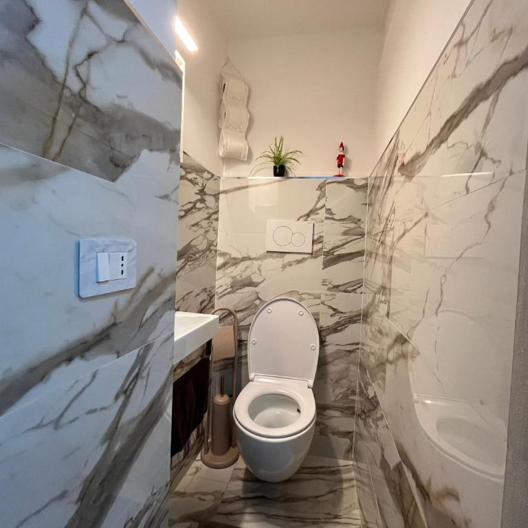 Flat in centro storico La casa di Luna - Appartamento con 2 Camere da Letto - 18