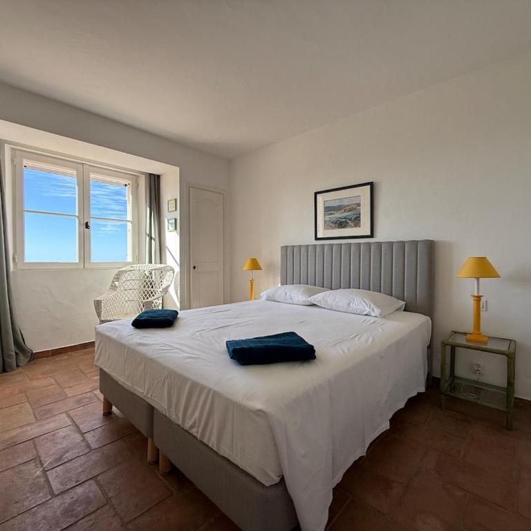Villa Provençale de Charme avec Piscine et Vue mer - Villa - 14