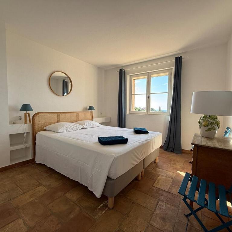 Villa Provençale de Charme avec Piscine et Vue mer - Villa - 10