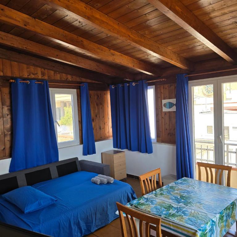 Attico vista mare in centro - One-Bedroom Apartment - 3