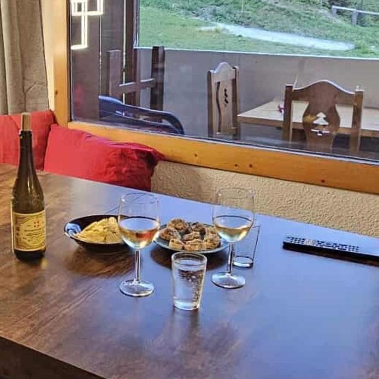 Studio confortable aux pieds des pistes avec terrasse et animaux admis - Estudio - 6
