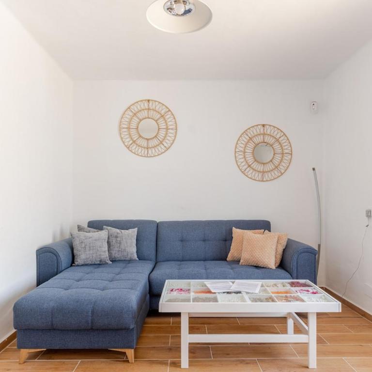 Amanecer Breia Apartment - Two-Bedroom Apartment - 3