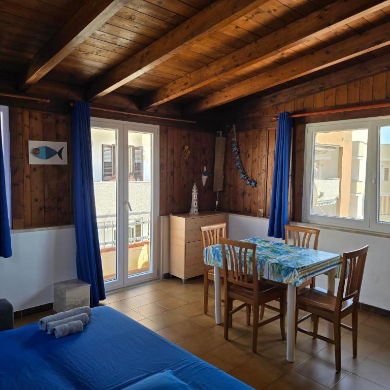 Attico vista mare in centro - One-Bedroom Apartment - 1