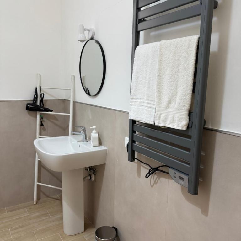 Caltur B&B - Double Room with Private External Bathroom - 19