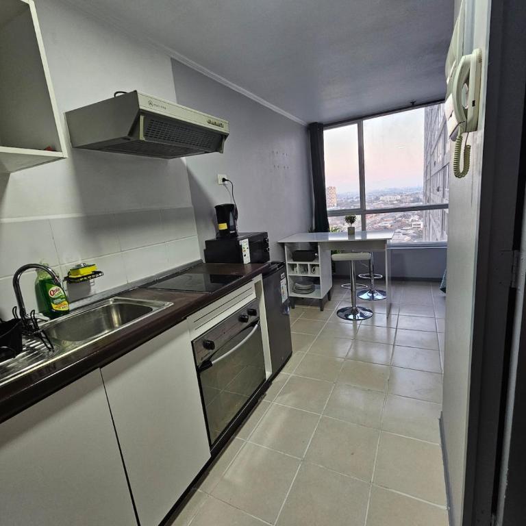 Apartment steps from the Alameda Terminal, Escuela PDI, Estación de Trenes and USACH, Facturable - One-Bedroom Apartment - 4