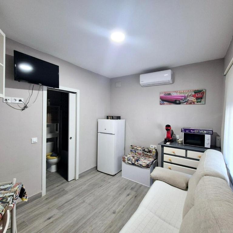 Estudio en Triana - One-Bedroom Apartment - 11