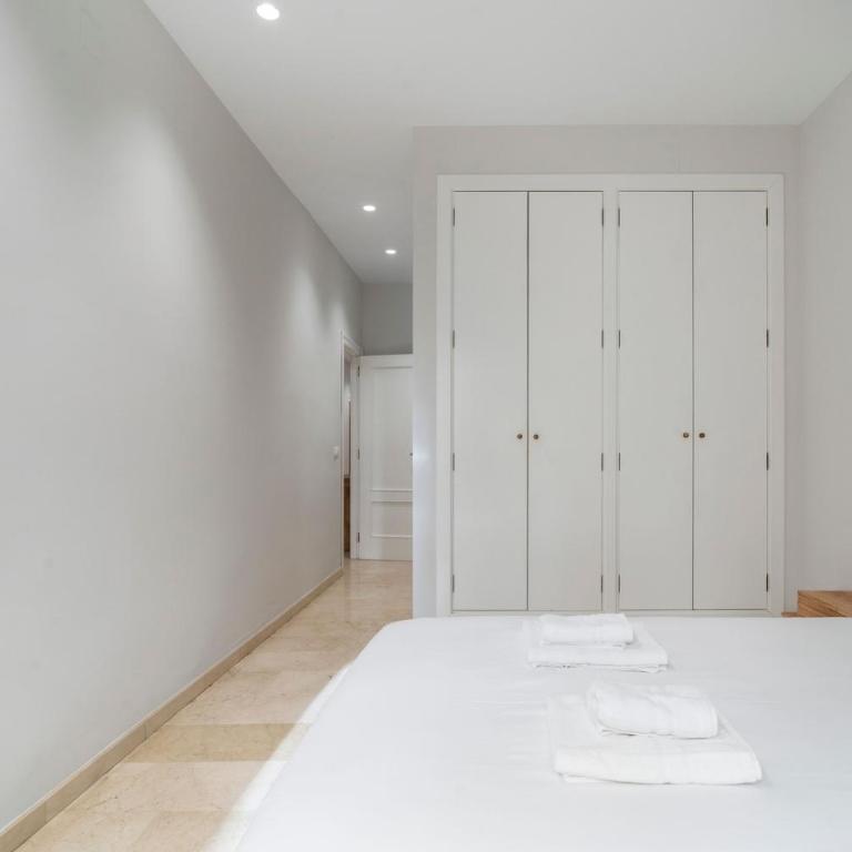 VLC HOST - Linterna - Two-Bedroom Apartment - 34