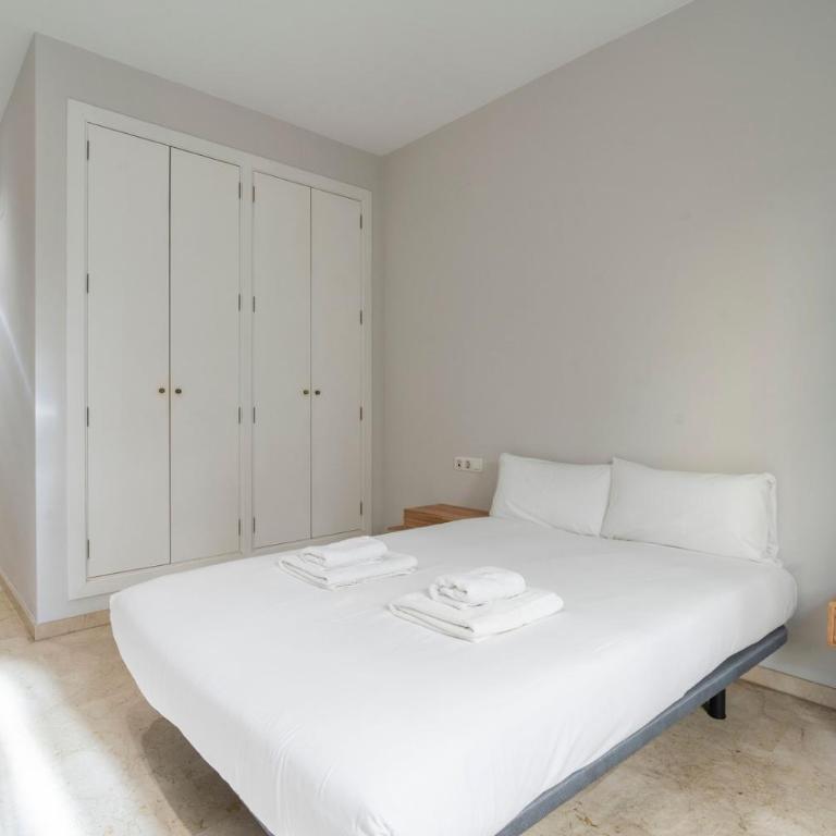 VLC HOST - Linterna - Two-Bedroom Apartment - 56