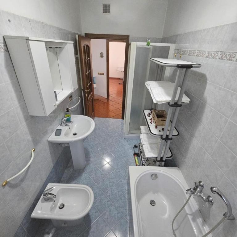 Casa Romilda with garden and Wi-Fi - Casa con 3 Camere da Letto - 5