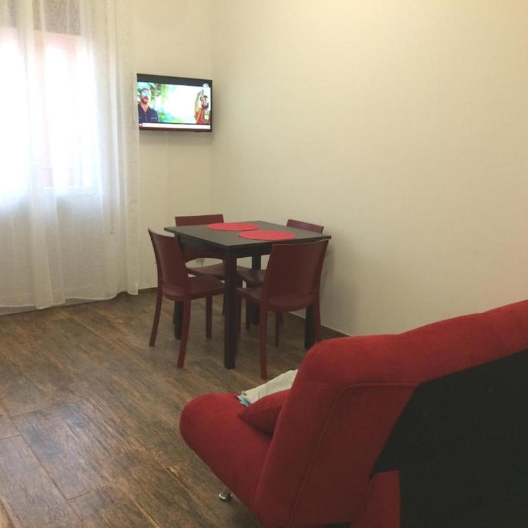 Bonvicini Apartment - One-Bedroom Apartment - 1