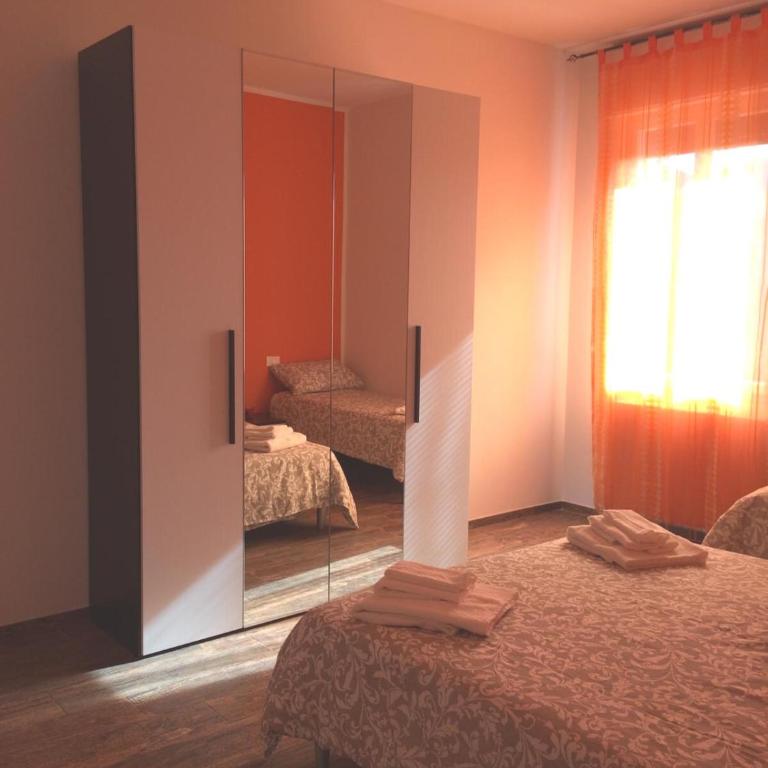 Bonvicini Apartment - One-Bedroom Apartment - 8