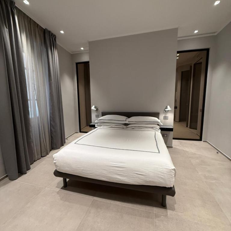 Leopoldo Suites - Appartamento con 1 Camera da Letto e Vasca Idromassaggio - 7
