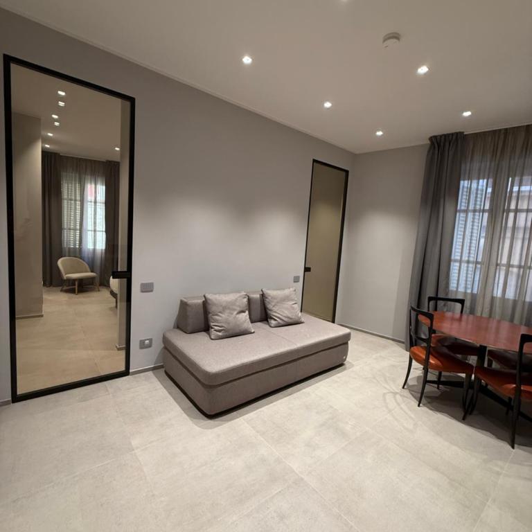 Leopoldo Suites - Appartamento con 1 Camera da Letto e Vasca Idromassaggio - 10