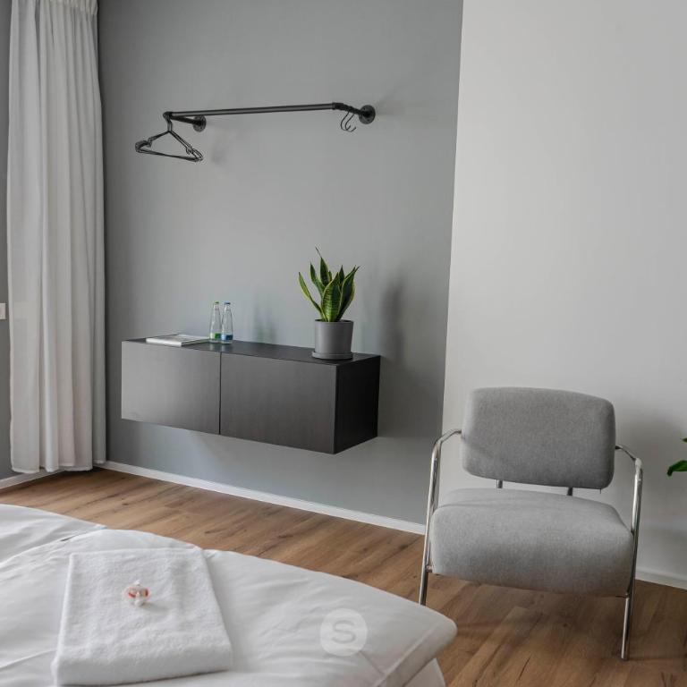 Suite Apartments Nürnberg - Apartment with Terrace - 18