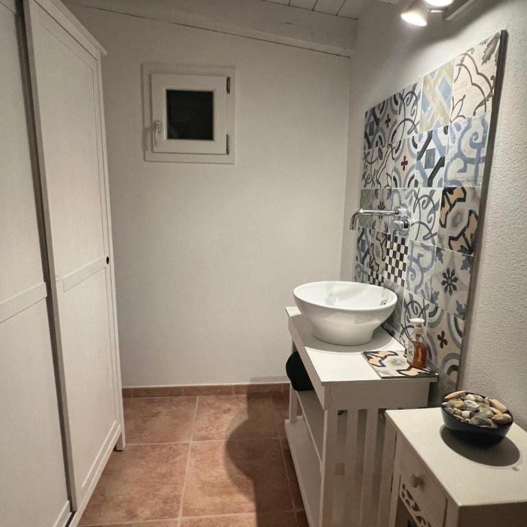 Villa Nathalie - Three-Bedroom Villa - 12