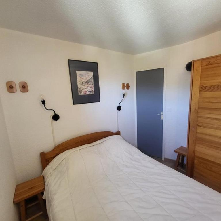 Duplex 3 pièces avec mezzanine, parking et balcon exposé sud sur les pistes - FR-1-266-64 - Appartement (6 Adultes) - 6
