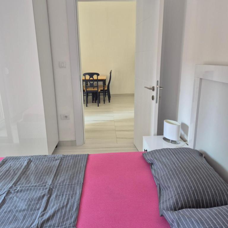 Apartments Nuro - Apartman sa 2 Spavaće Sobe i Terasom - 21