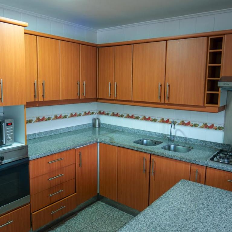 Casa Mall Alto las Condes, Para 8 o 10 personas, Excelente conectividad - Casa de 5 dormitorios - 21