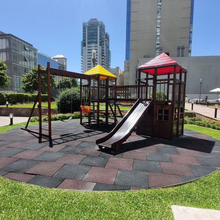 Le Parc con vista a Uruguay y Cochera - Apartamento con vistas al lago - 38