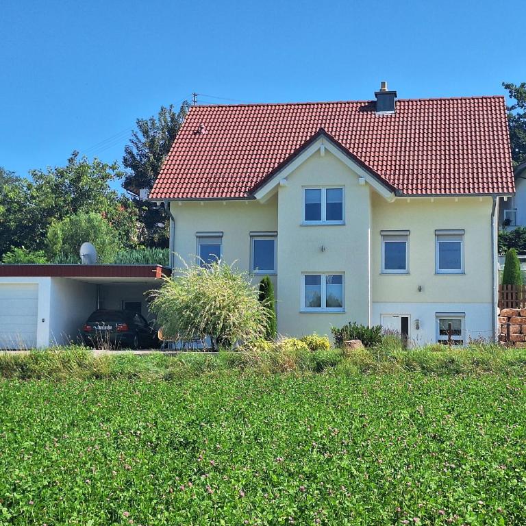 Ferienwohnung Dressler - Apartment mit Terrasse - 2
