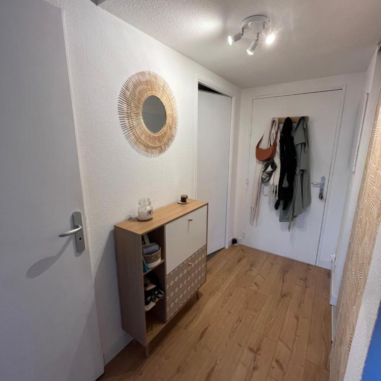 Charmant Appartement calme avec piscine - Appartement 1 Chambre - 7