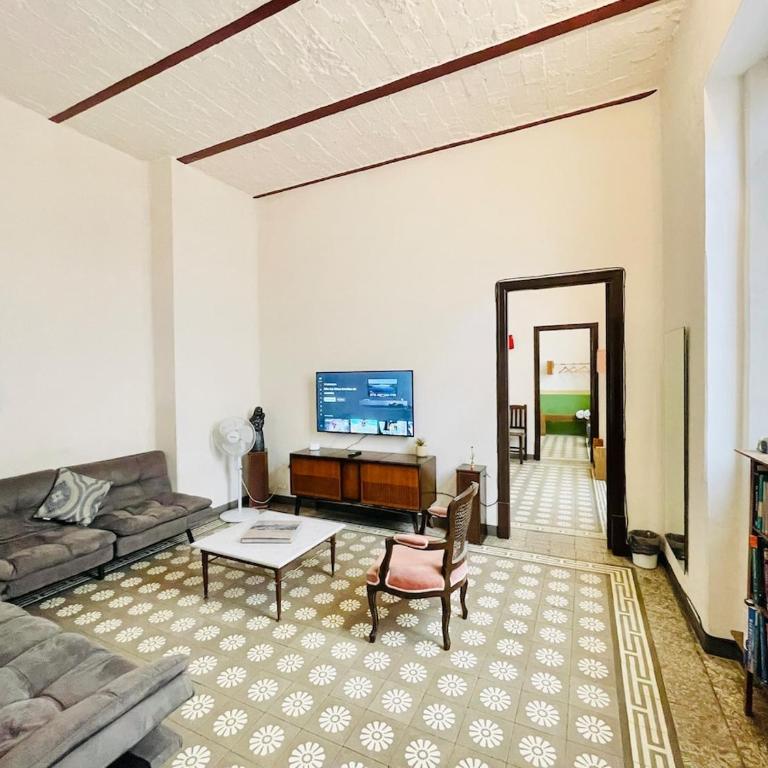 Departamento #8 frente al Zócalo de Puebla en casona del siglo XVI - Apartamento de 2 dormitorios - 1