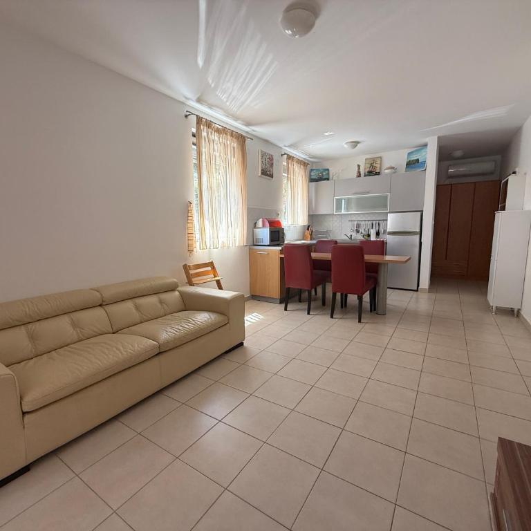 Breeze Apartment with pool - Apartman sa 2 Spavaće Sobe - 15