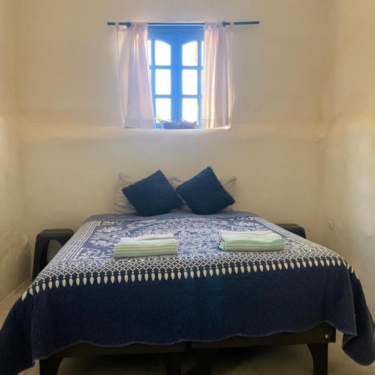 Santorini house y Santorini house 2 - Habitación Triple con baño - 7