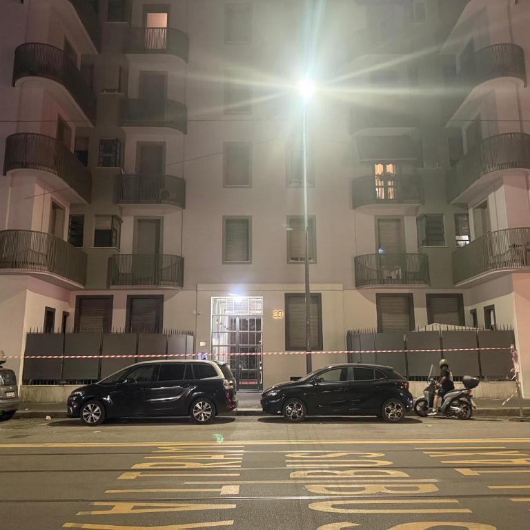 Milan Central Station Bliss - Appartamento con 3 Camere da Letto e con Balcone - 50