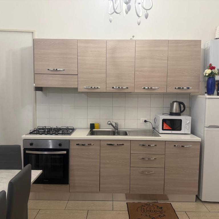 Milan Central Station Bliss - Appartamento con 3 Camere da Letto e con Balcone - 36