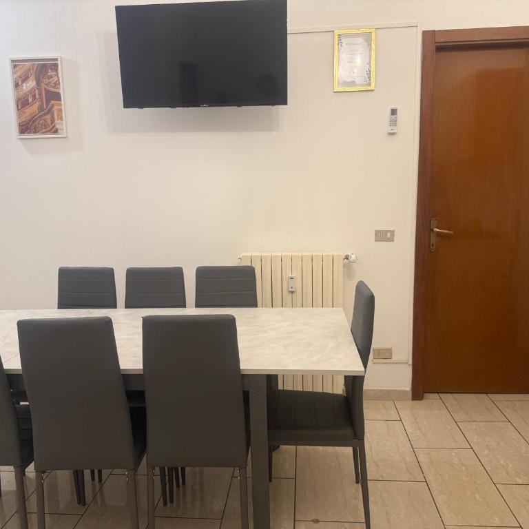Milan Central Station Bliss - Appartamento con 3 Camere da Letto e con Balcone - 5