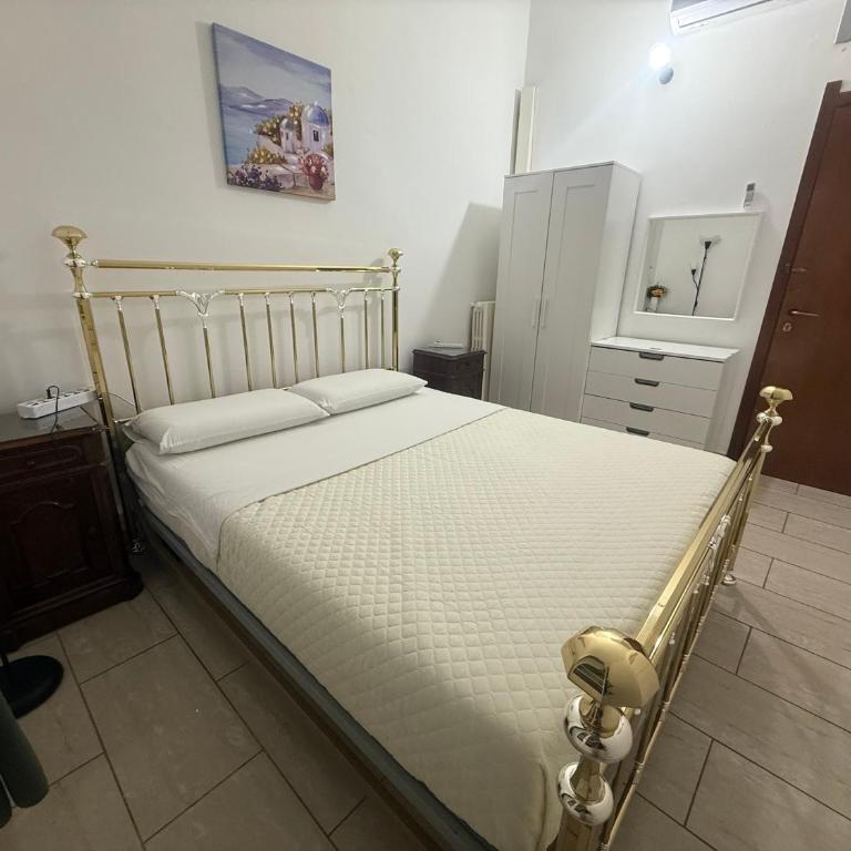 Milan Central Station Bliss - Appartamento con 3 Camere da Letto e con Balcone - 72