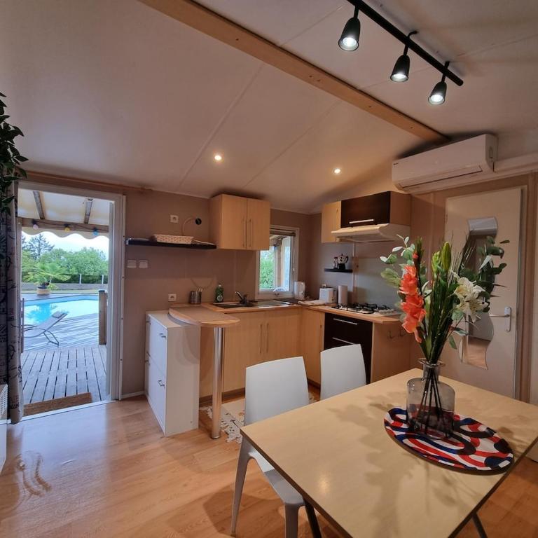Small home, stunning lake and mountain views - Appartement 2 Chambres - 9
