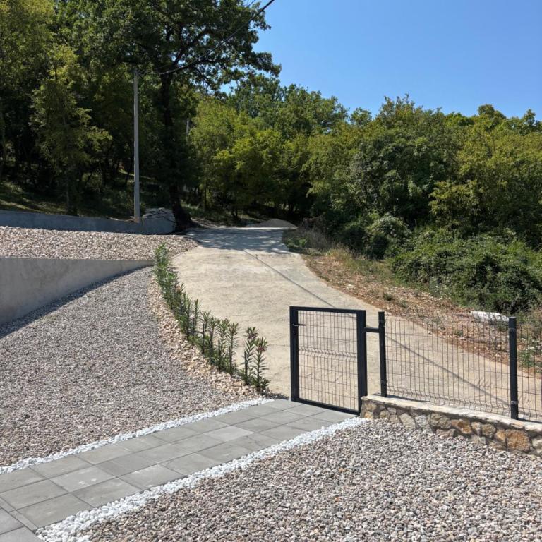 Hillside Lodge Roza - Private Pool Villa Mostar - Two-Bedroom House - 24