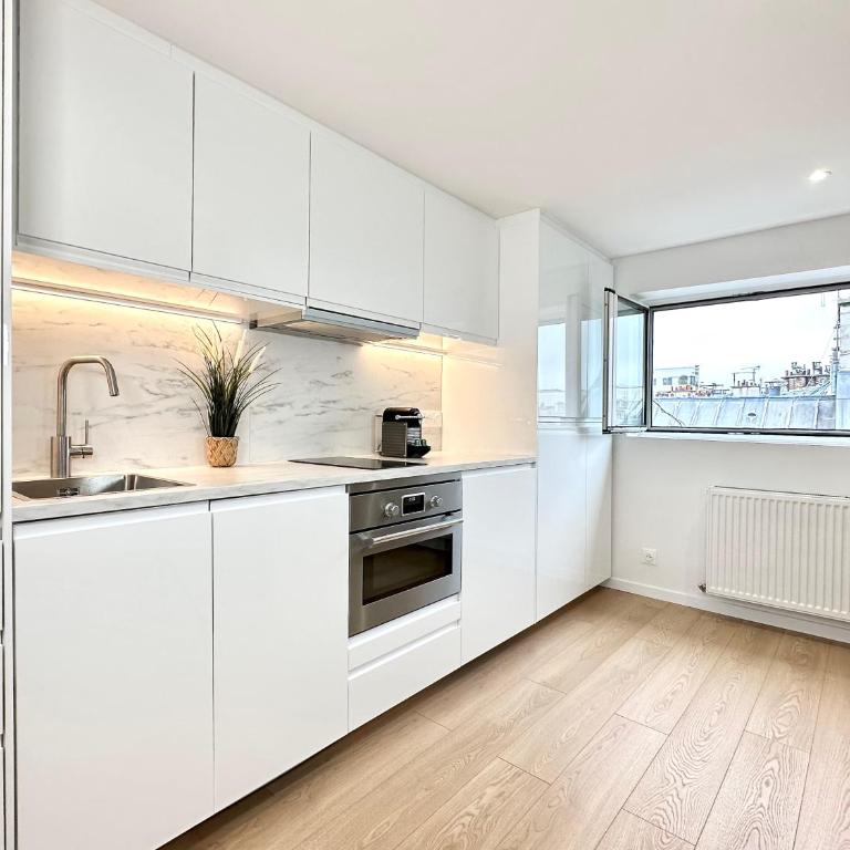 house in paris 8eme near -Saint-Lazare - Opera - Appartement 1 Chambre - 4