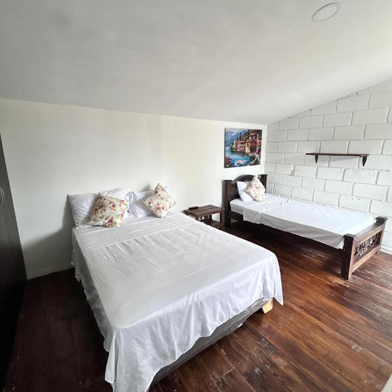 La casona de la loma Ibague - Deluxe Double or Twin Room - 3