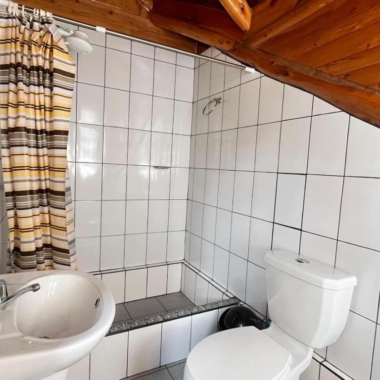 Cabañas R4nch Oxapampa - Habitación Triple con vistas a la montaña - 17