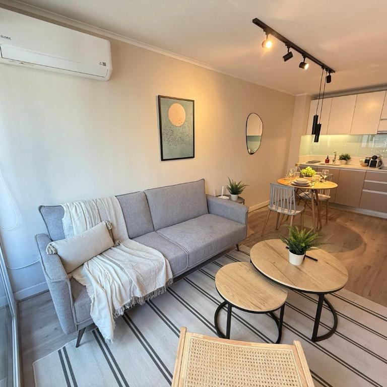 HOM I Depto con Parking cerca al Metro Santa Lucia - Apartment - 20
