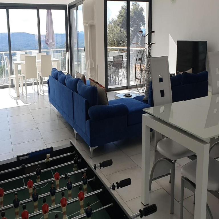 Villa in Lorgues with Private Pool - Villa 5 Chambres - 3