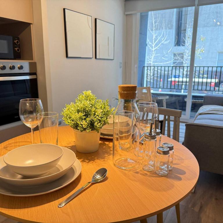HOM I Depto con Parking cerca al Metro Santa Lucia - Apartment - 50