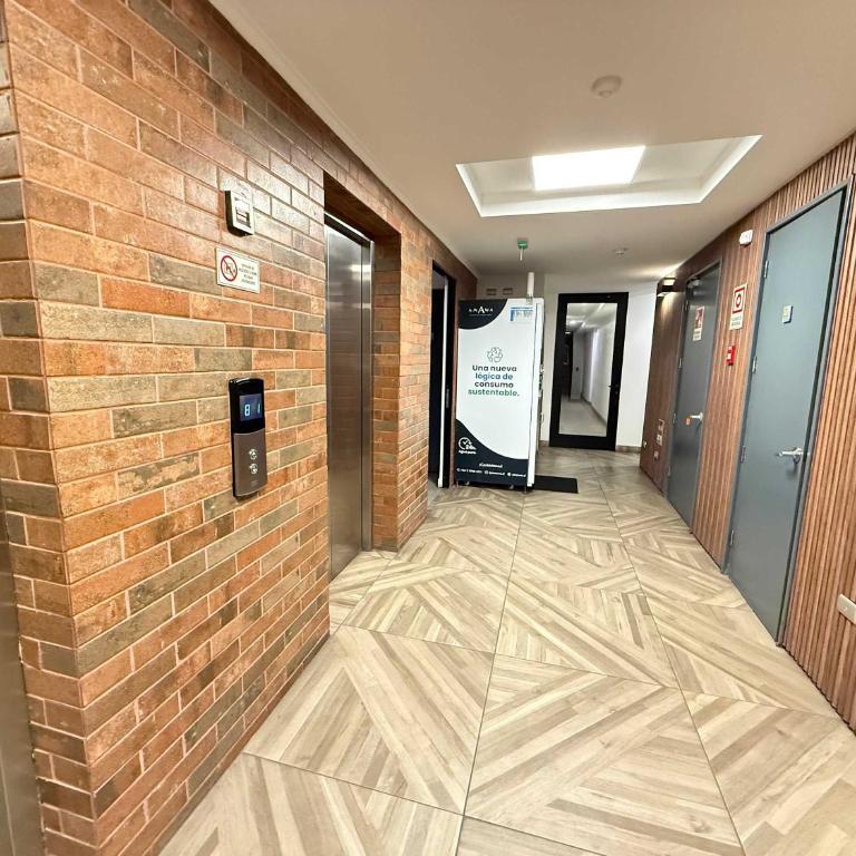HOM I Depto con Parking cerca al Metro Santa Lucia - Apartment - 52