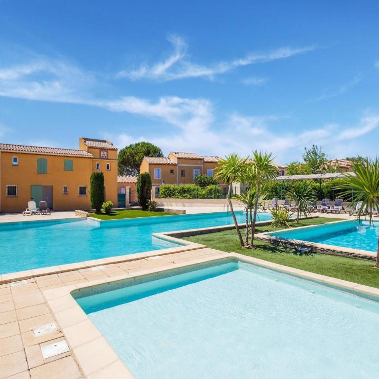 Holiday Home in Arles with Pool & Terrace - Maison de Vacances 2 Chambres - 11