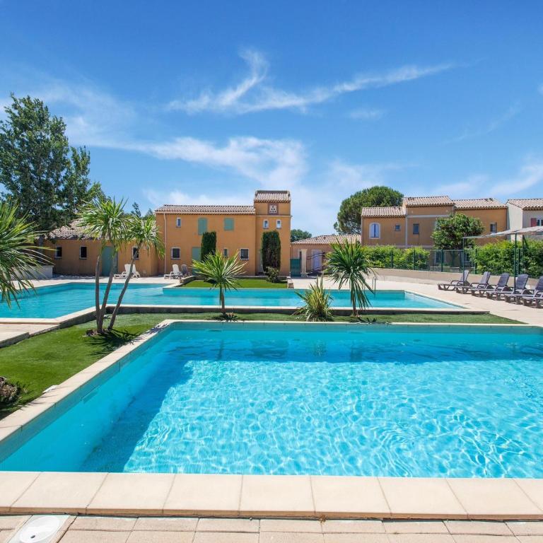 Holiday Home in Arles with Pool & Terrace - Maison de Vacances 2 Chambres - 9