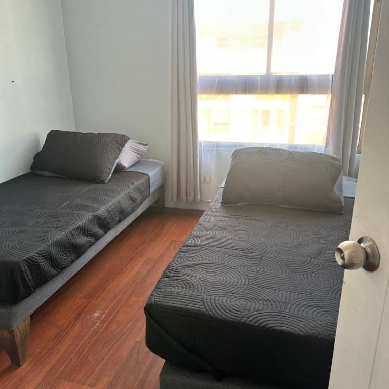 Never Give Up Suites - Apartment with Balcony - 5