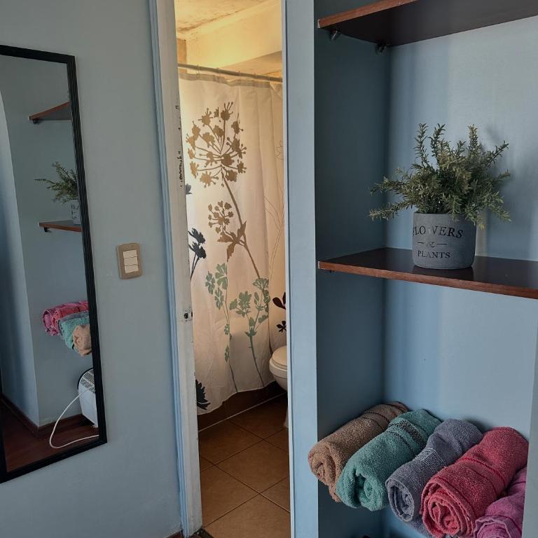 Never Give Up Suites - Apartment with Balcony - 6