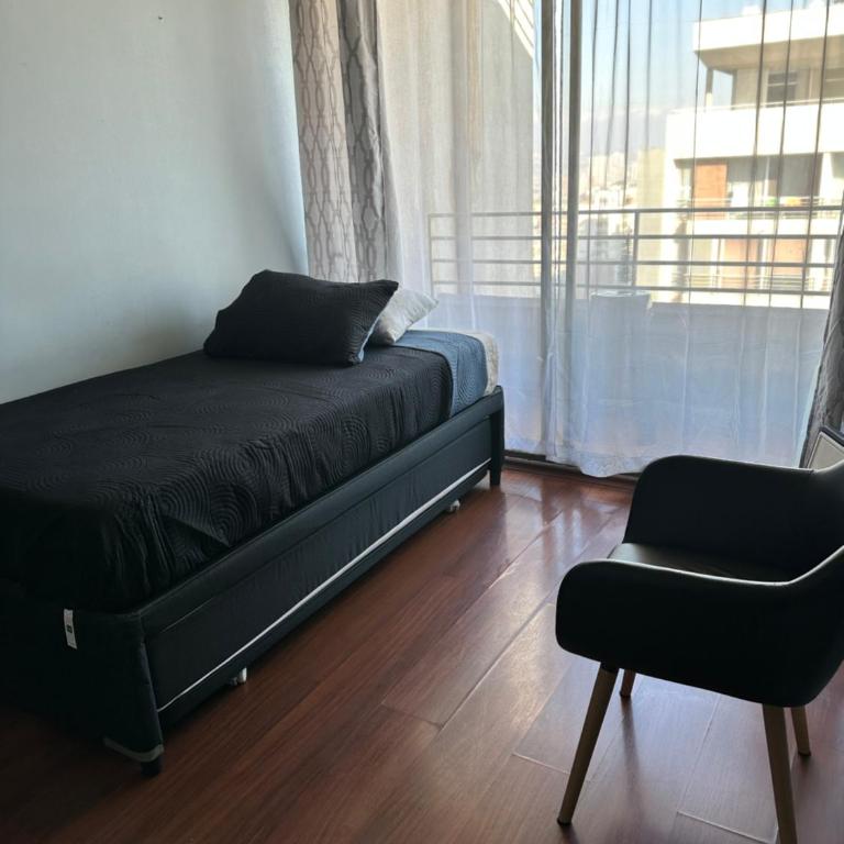 Never Give Up Suites - Apartment with Balcony - 7