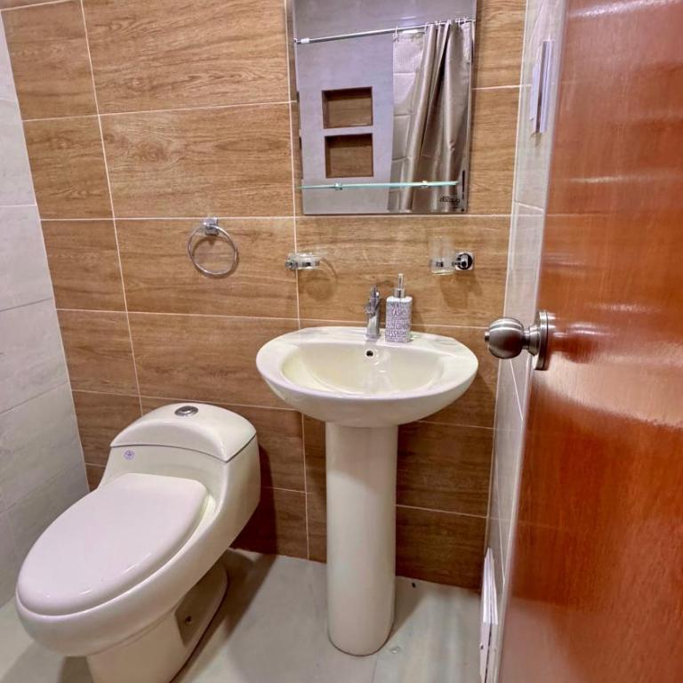 Apartamento VIP LEO - Three-Bedroom Apartment - 11