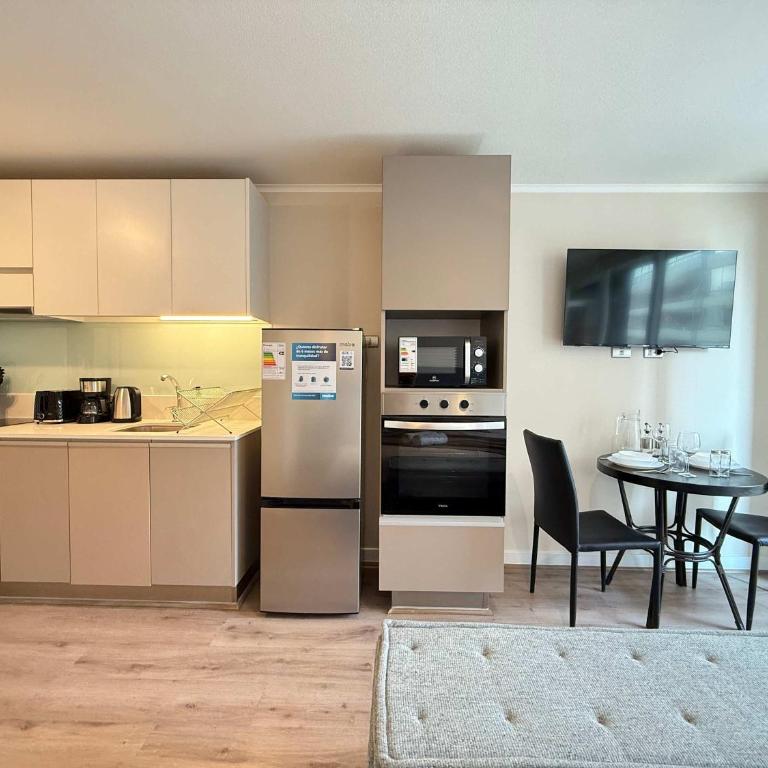 HOM I WiFi AA 4 minutos del Metro Santa Lucia - Apartment - 9