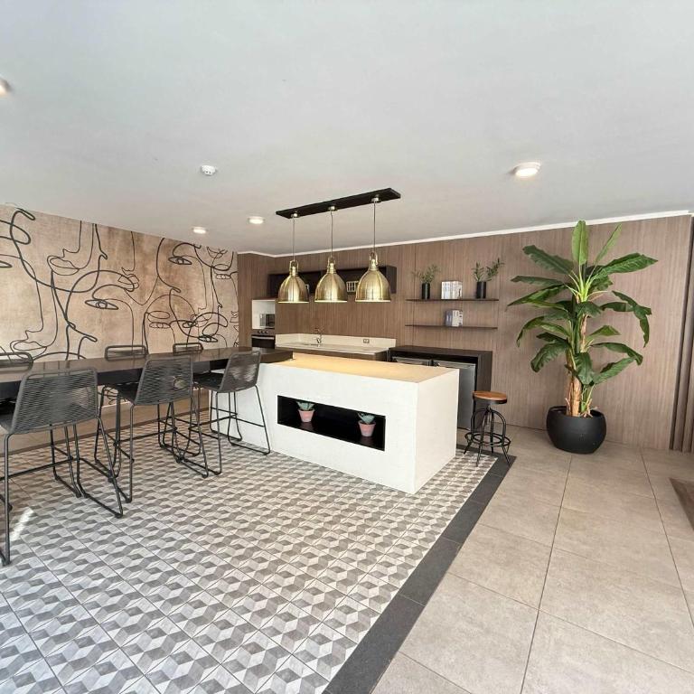 HOM I WiFi AA 4 minutos del Metro Santa Lucia - Apartment - 41