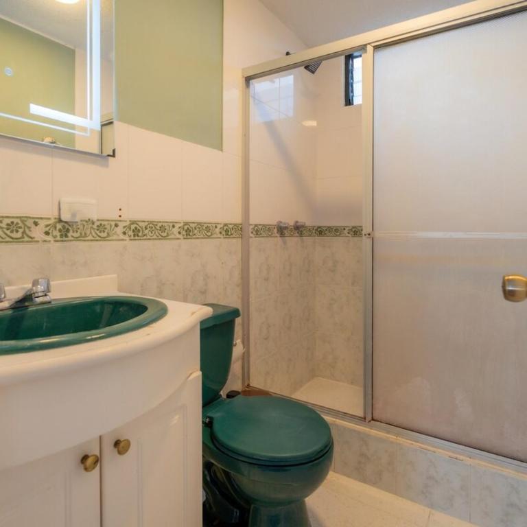 Your Perfect Stay and Peaceful Rest - Three-Bedroom Apartment - 10